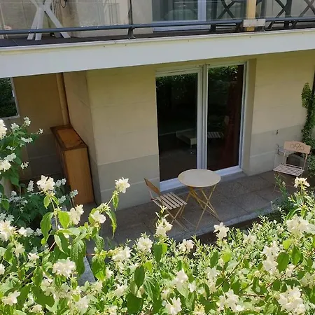 62 M2 Rez De Jardin, Terrasse , 6 Lits Et Parking Apartment Annecy Exterior photo
